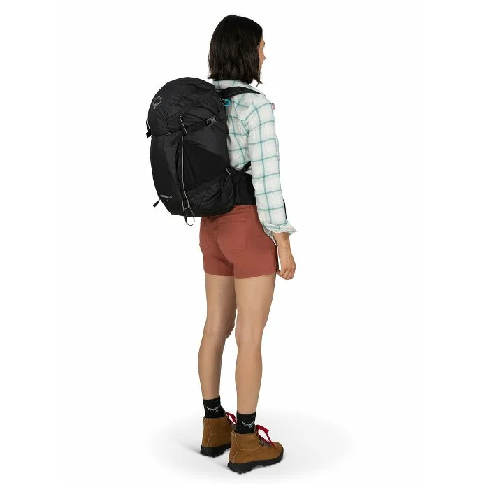 Skimmer 28 - Women's Everyday Hiking Hydration Pack